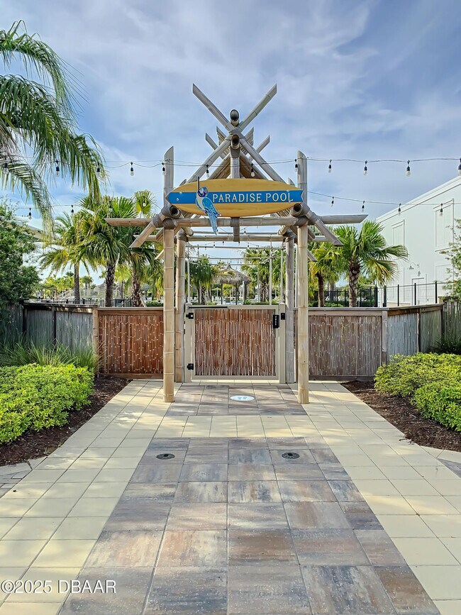 Building Photo - 853 Bama Breeze Dr