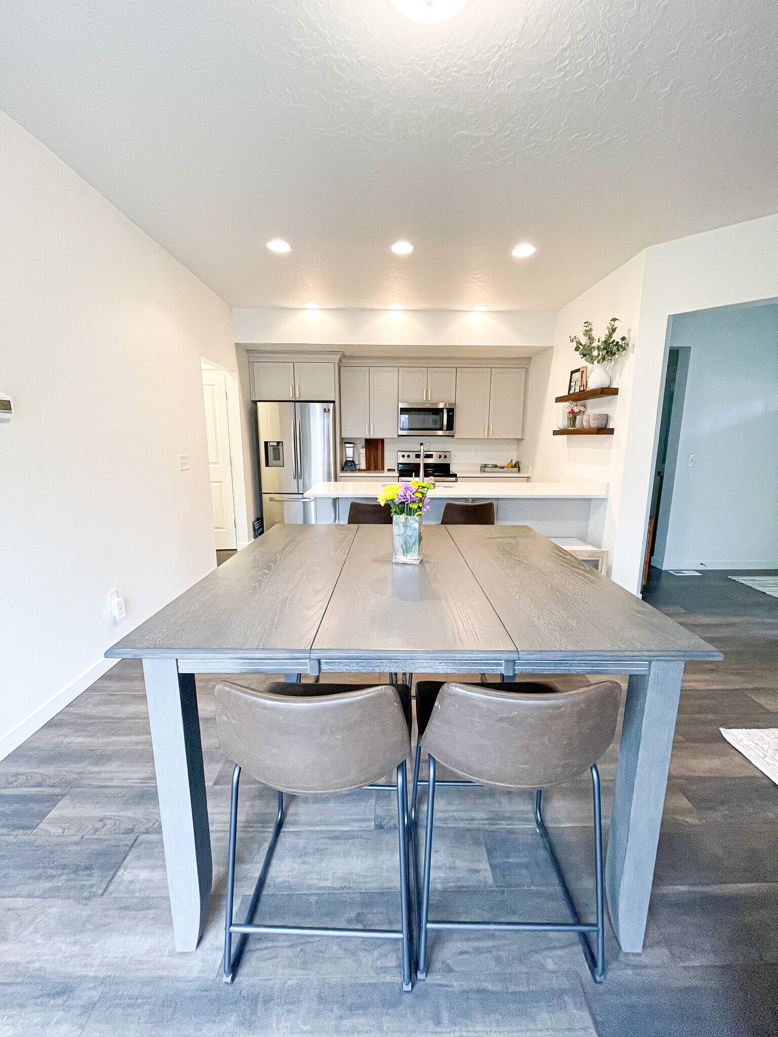Dining area - 5179 N Marble Fox Way