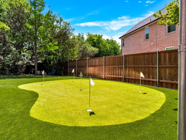 Building Photo - 3209 Normandy Dr