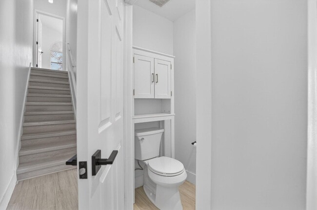 Building Photo - 5230 Woodruff Ln