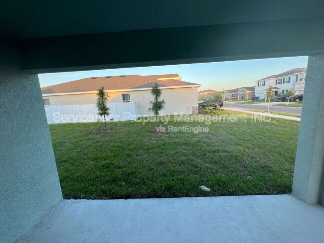 Building Photo - 415 Sunlit Coral St