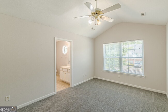 Building Photo - 274 Brookview Dr
