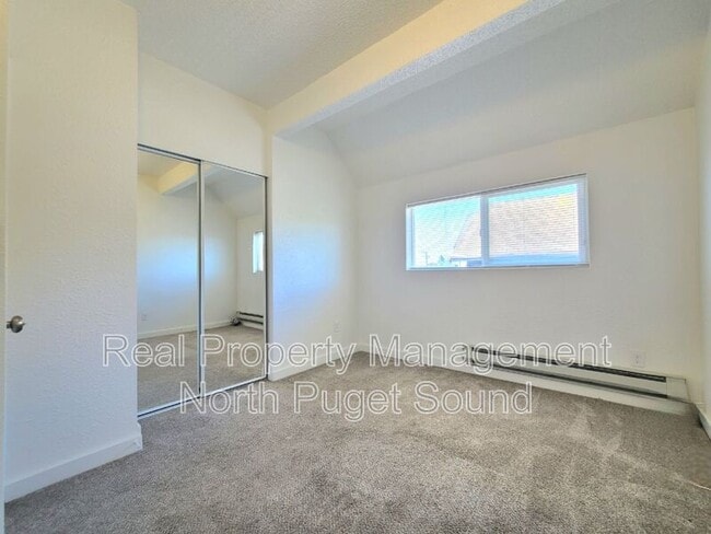 Building Photo - 2626 Rucker Ave