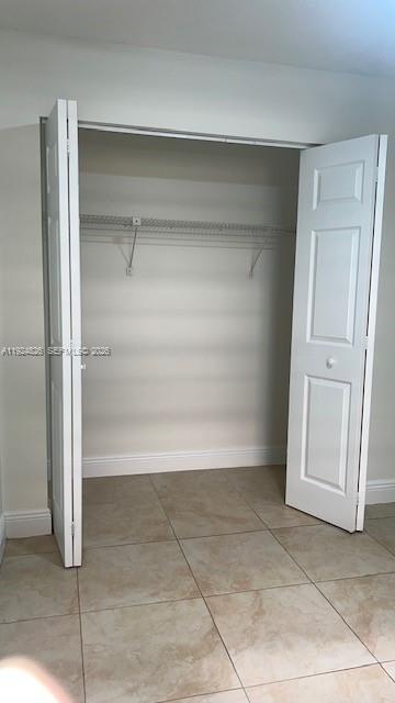 Building Photo - 8810 SW 123rd Ct