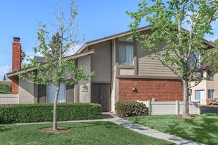 Building Photo - Ridgewood Village Apartment Homes