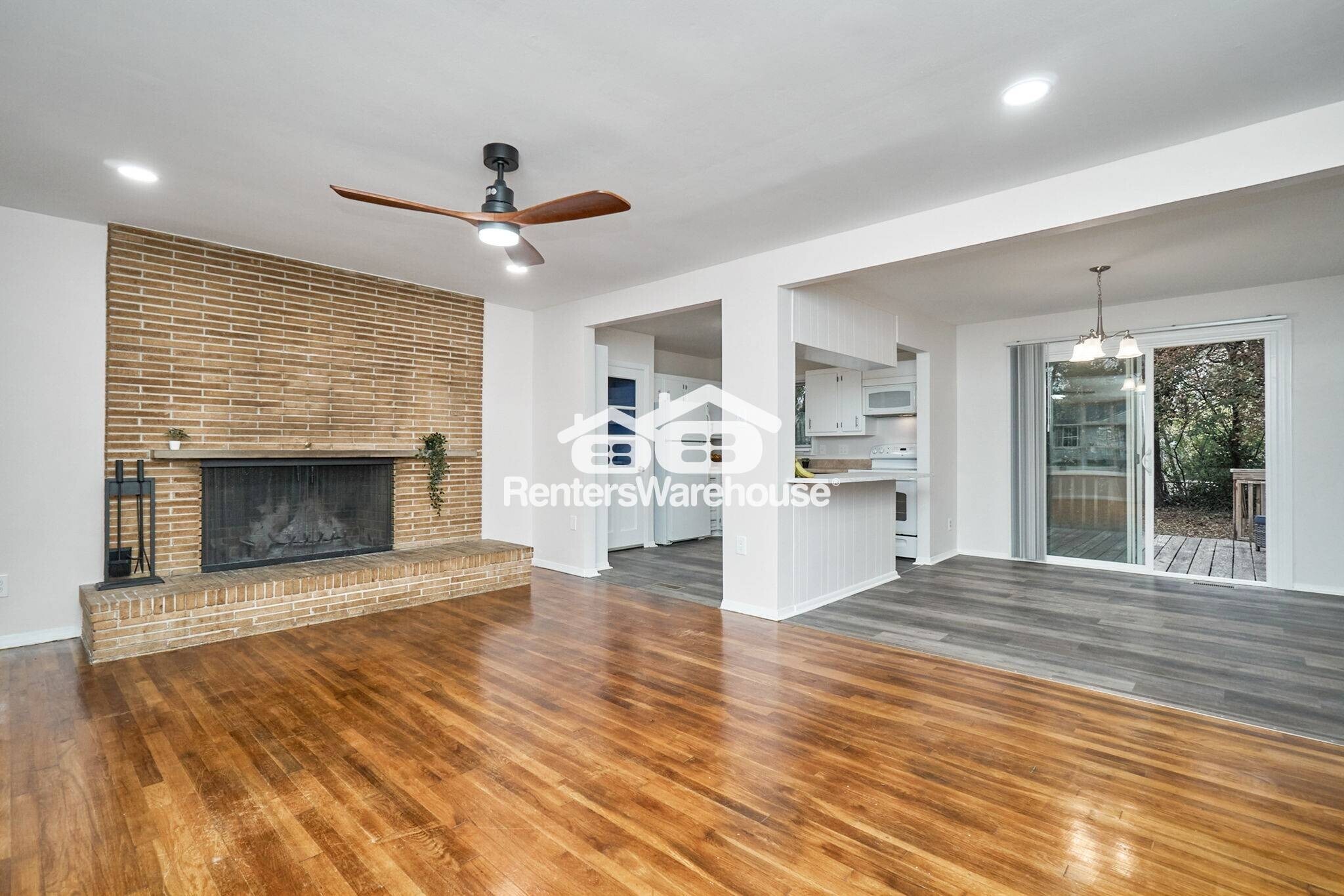 Building Photo - 2204 Helsley Ave