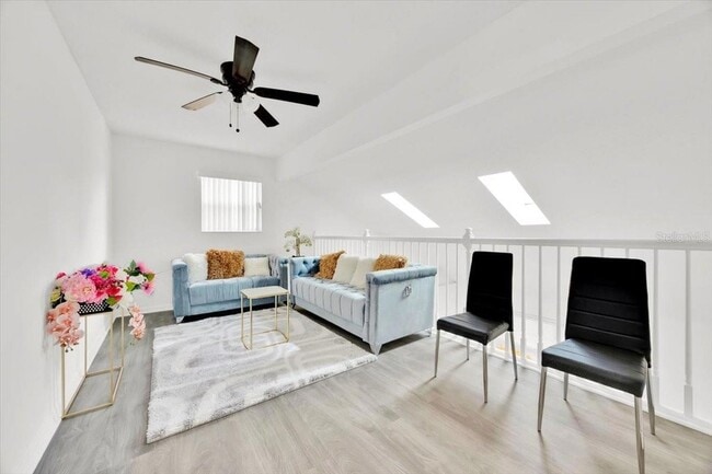Building Photo - 5108 Avignon Ct