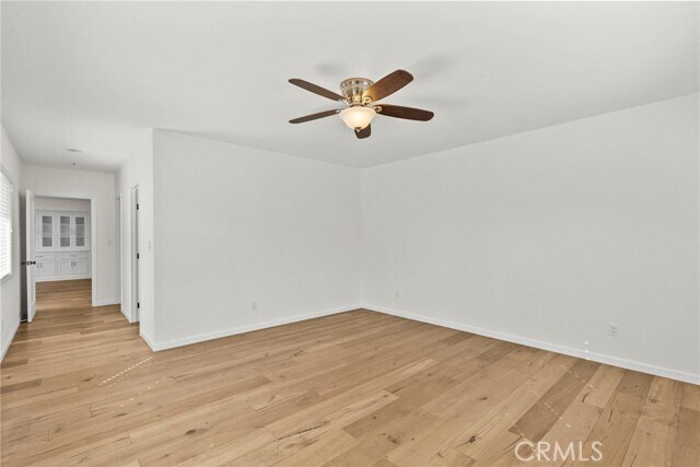 Building Photo - 1056 E Orange Grove Ave