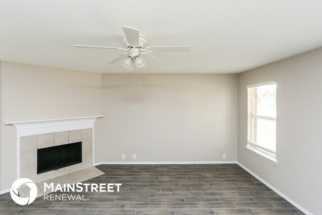 Building Photo - 707 River Run Dr