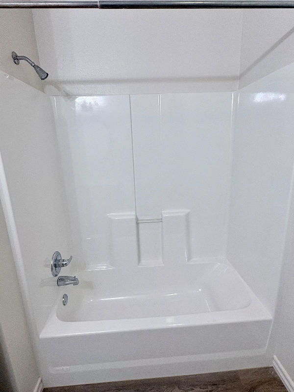 Building Photo - 955 Hamilton Falls