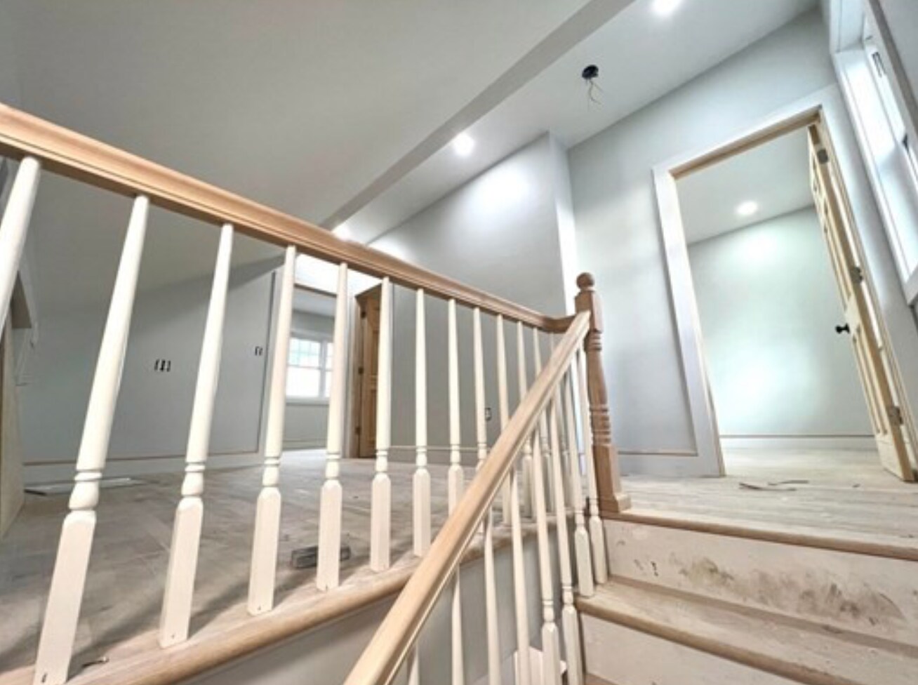 Building Photo - 171 Forest St