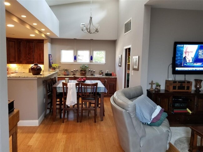 Building Photo - 1410 North St