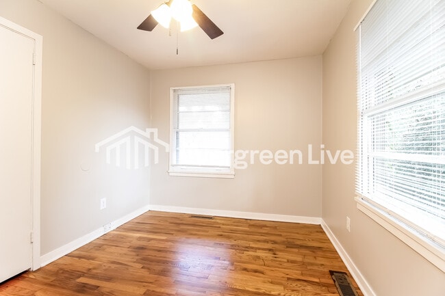 Building Photo - 106 Whitener Ave