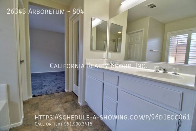 Building Photo - 26343 Arboretum-804