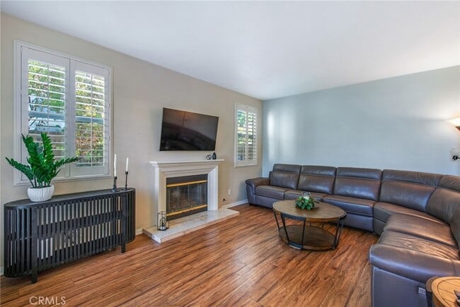 Building Photo - 36 Cameray Heights