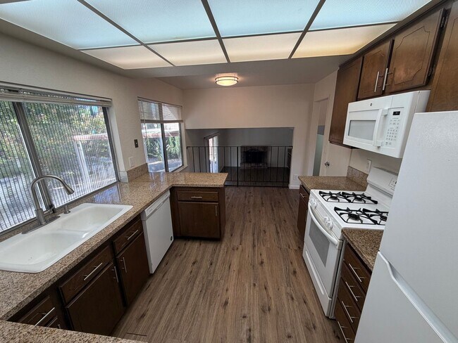 Building Photo - 3212 Korovo Ct