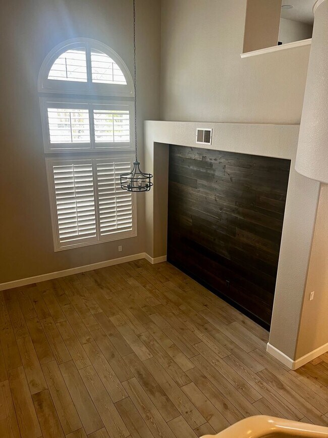 Building Photo - Murrieta Entertainer’s Dream Home for Lease!