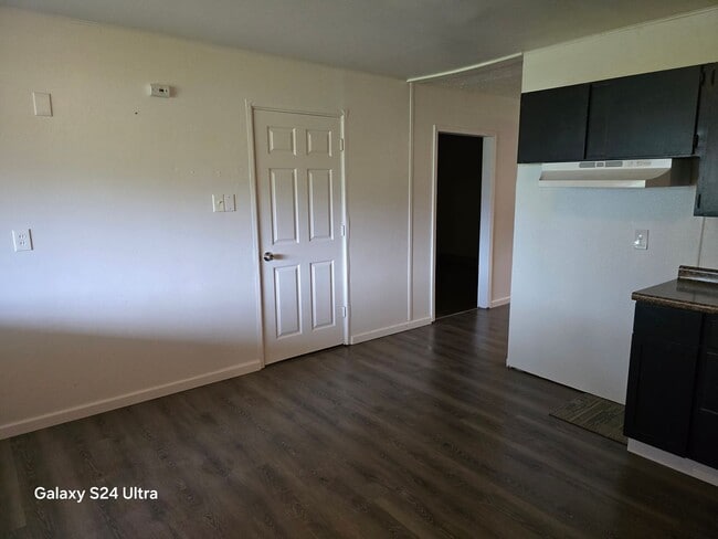 Building Photo - 1143 St Rose Ln