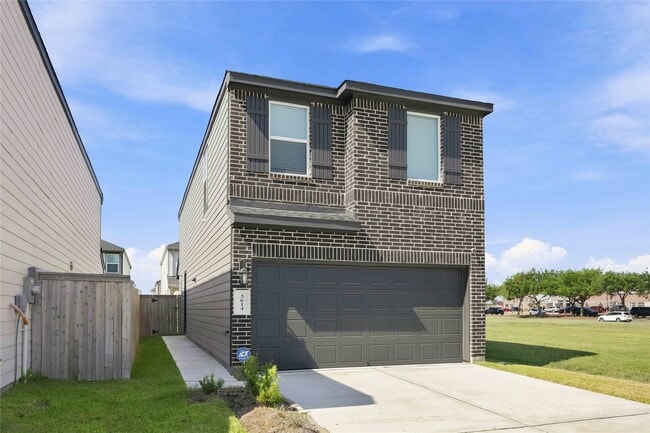 Building Photo - 3614 Eclipse Ct