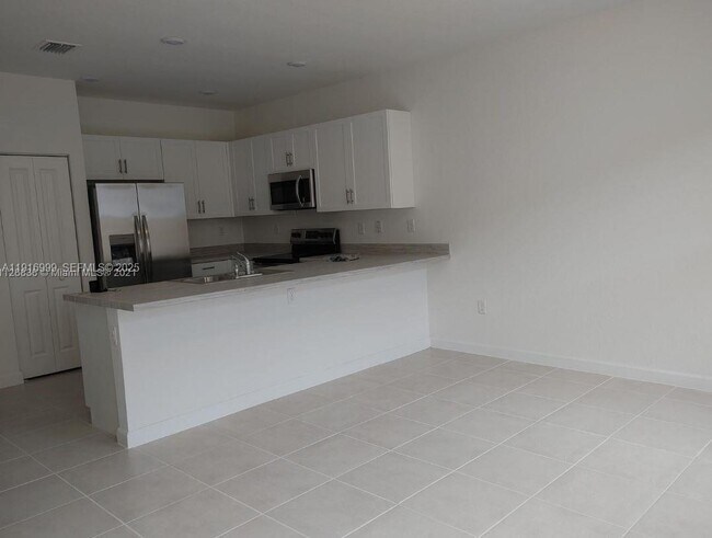 Building Photo - 28717 SW 132nd Pl