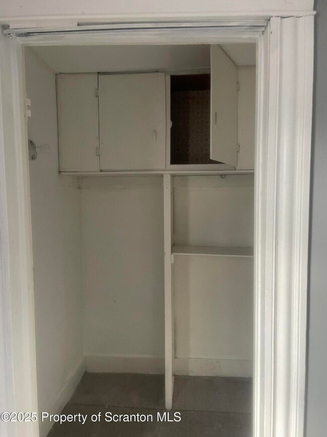 Building Photo - 2301 Boulevard Ave