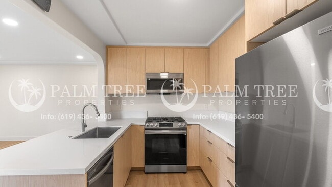 Building Photo - 576 Garrett Ave