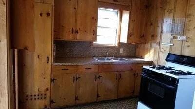 Building Photo - 403 Thomas St