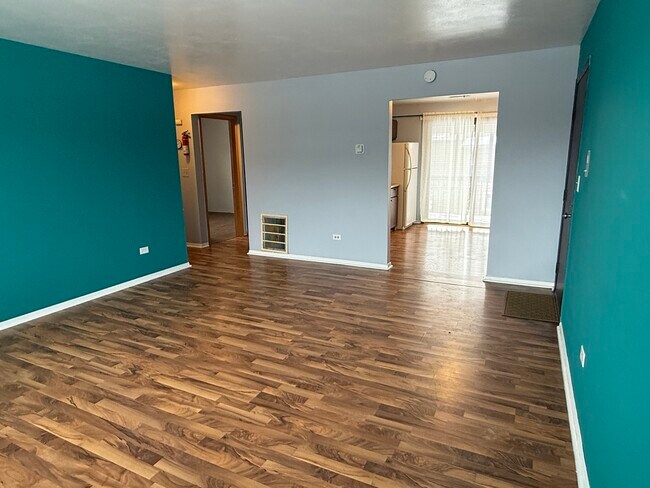 Building Photo - 1020 9th St