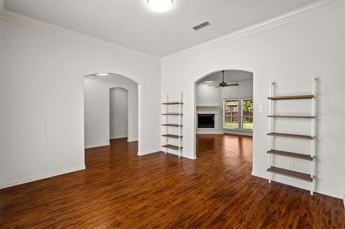 Building Photo - 7033 Ridge Crest Dr