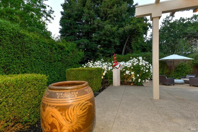 Building Photo - 1571 Voorhees Cir