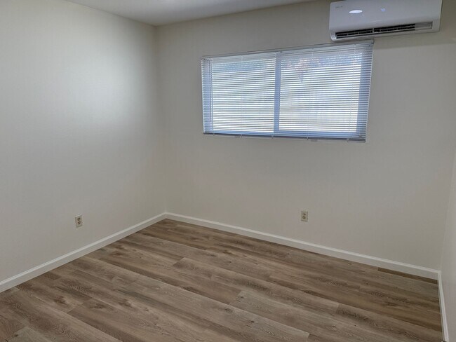 Building Photo - 4738 Elderwood Ct