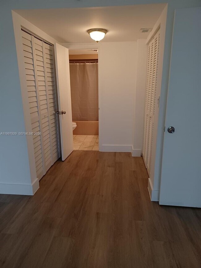 Building Photo - 16220 NW 2nd Ave