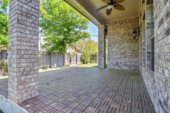 Building Photo - 708 Williams Way