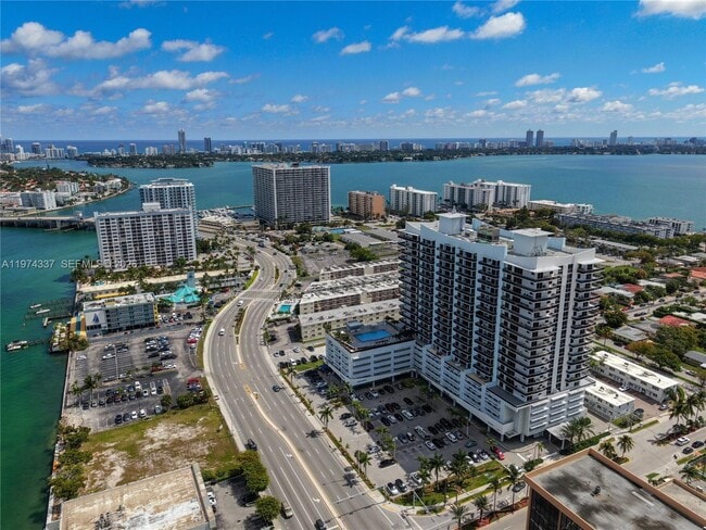 Building Photo - 7901 Hispanola Ave