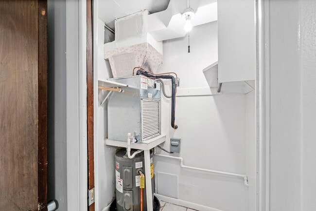 Building Photo - 626 N Federal Hwy