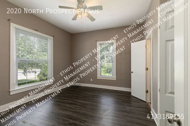 Building Photo - 2020 N Prospect Ave