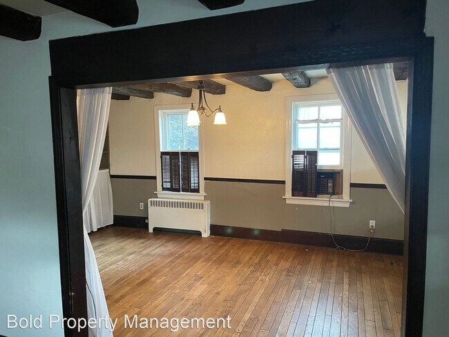Building Photo - 4 br, 2 bath House - 4431 Horseshoe Pike