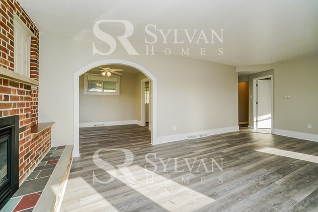 Building Photo - You are exactly where you ought to be!