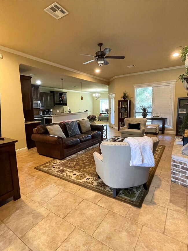 Building Photo - 4006 Rocky Vista Dr