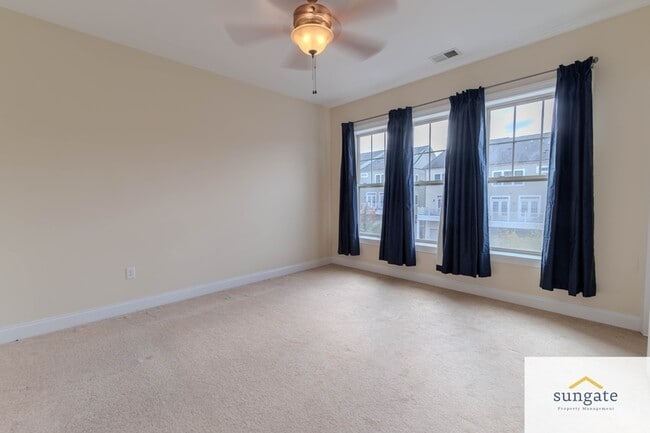 Building Photo - 11227 Terrace Ln