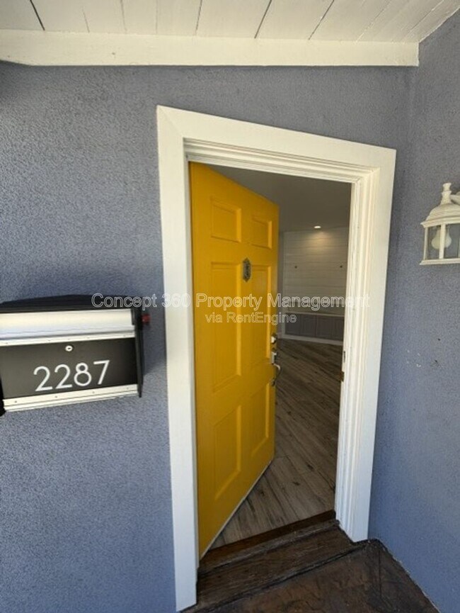 Building Photo - 2287 Belmont Ave