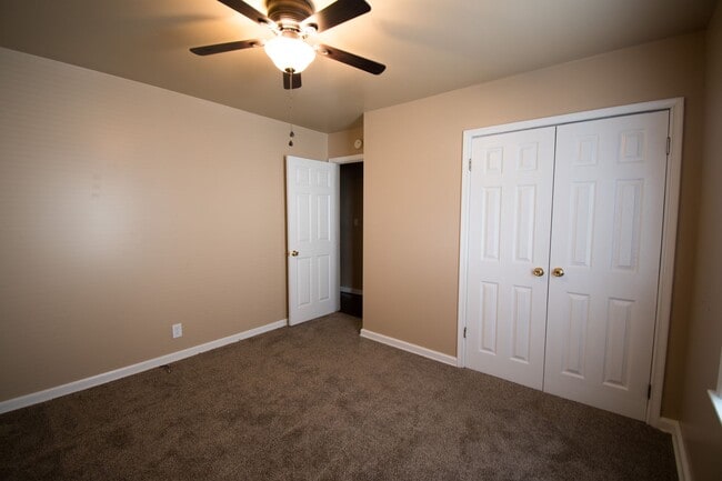 Building Photo - Beautifully Updated Brookside Home Near Riverside!