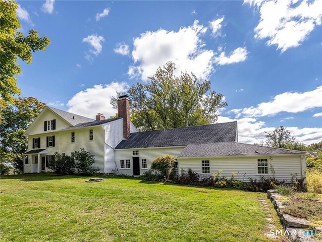 Building Photo - 103 Litchfield Rd