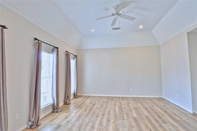 Building Photo - 3628 Timberside Cir Dr