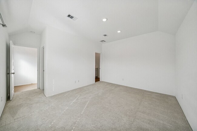 Building Photo - 24046 Priano Frst Dr