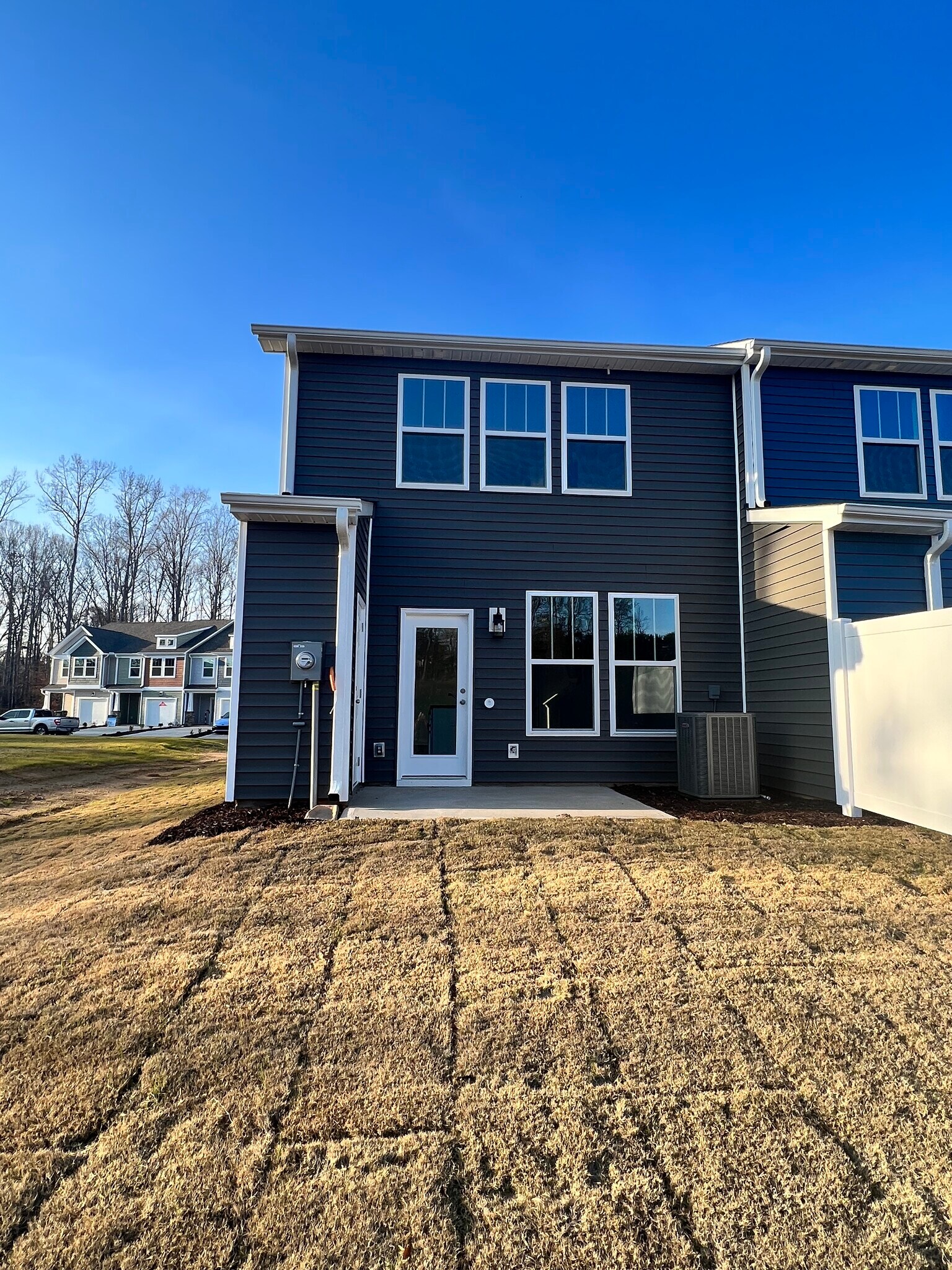 Back View - 1397 Maplesmith Way
