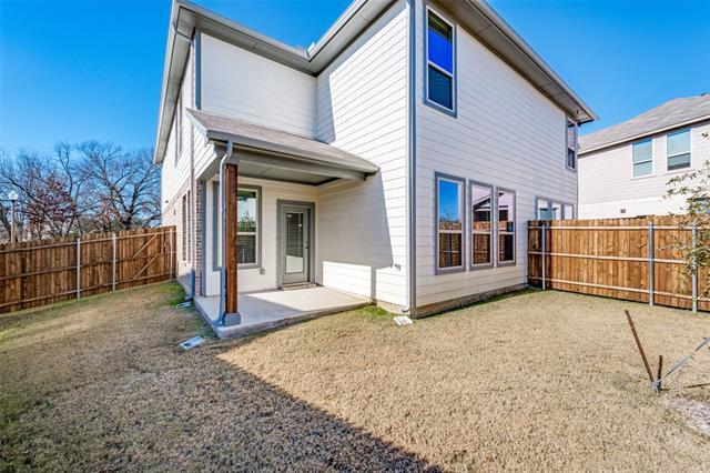 Building Photo - 405 Saddle Ln