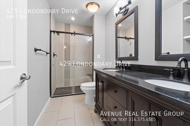 Building Photo - 429 Londondary Dr