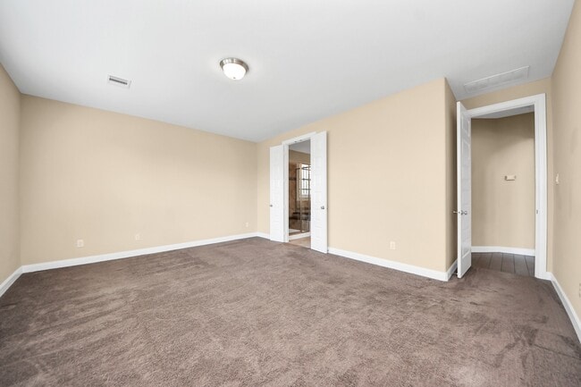 Building Photo - 27419 Canyon Reach Dr