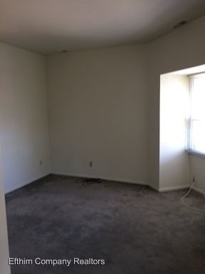 Building Photo - 1980 Arsenal St